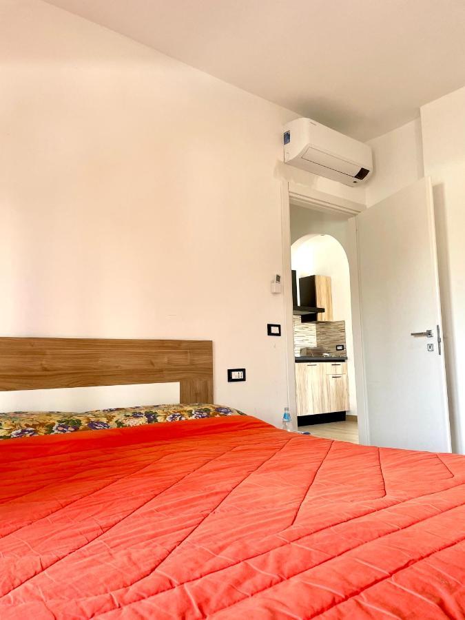 Residence Leonardo sul mare Silvi Marina Exterior foto